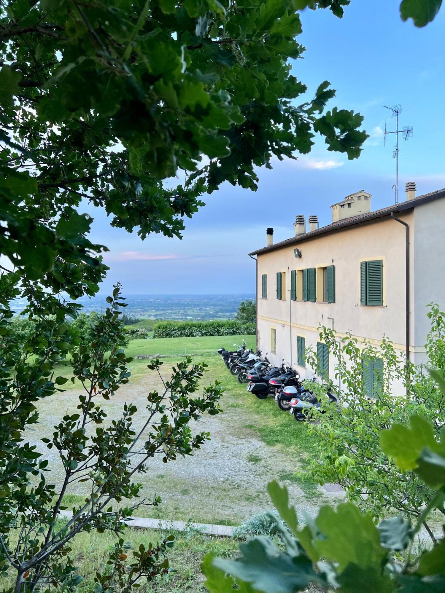 R&B Del Monte Bed & Breakfast Forlì Eksteriør bilde