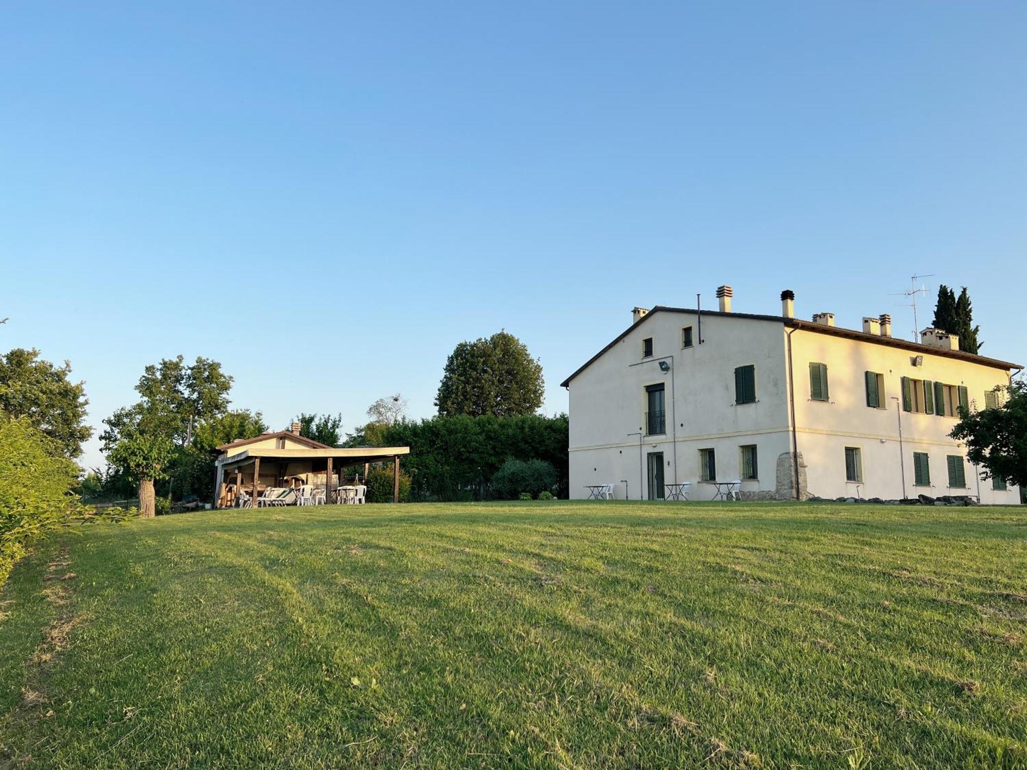 R&B Del Monte Bed & Breakfast Forlì Eksteriør bilde
